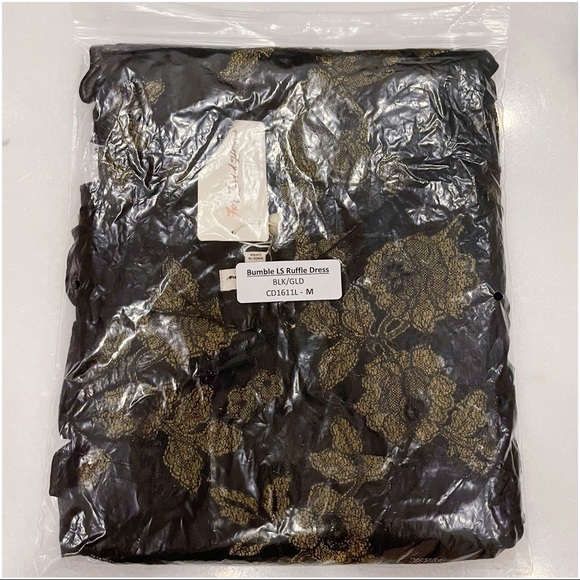 FOR LOVE AND LEMONS BUMBLE LONG SLEEVE RUFFLE DRESS SZ MEDIUM - BNWT - Picture 11 of 11